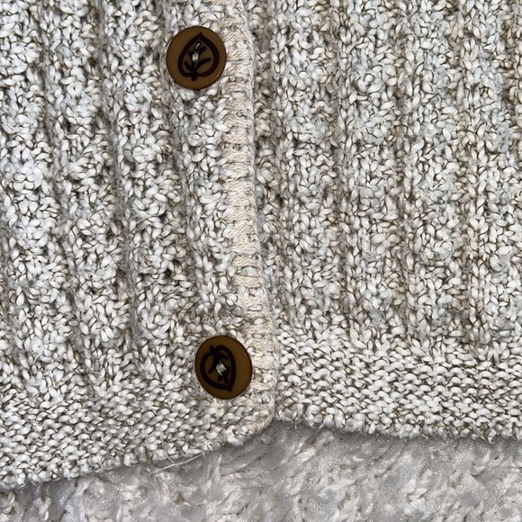 TRAVERSE BAY‎ WOOLEN COMPANY • VINTAGE CARDIGAN SWEATER • MADE IN THE USA - Picture 6 of 9